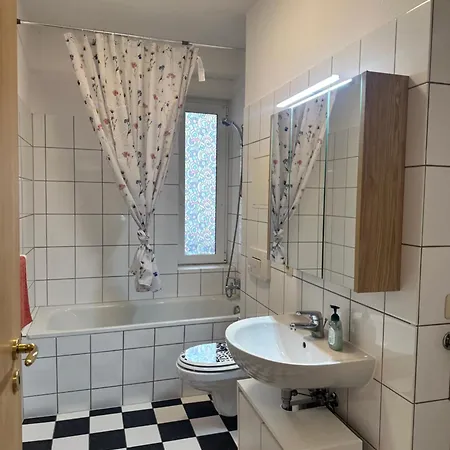 Kathe-kollwitz-strasse 54, F1 Apartment