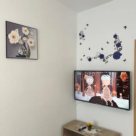 Kathe-kollwitz-strasse 54, F1 Apartment
